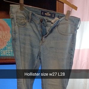Hollister skinny jeans